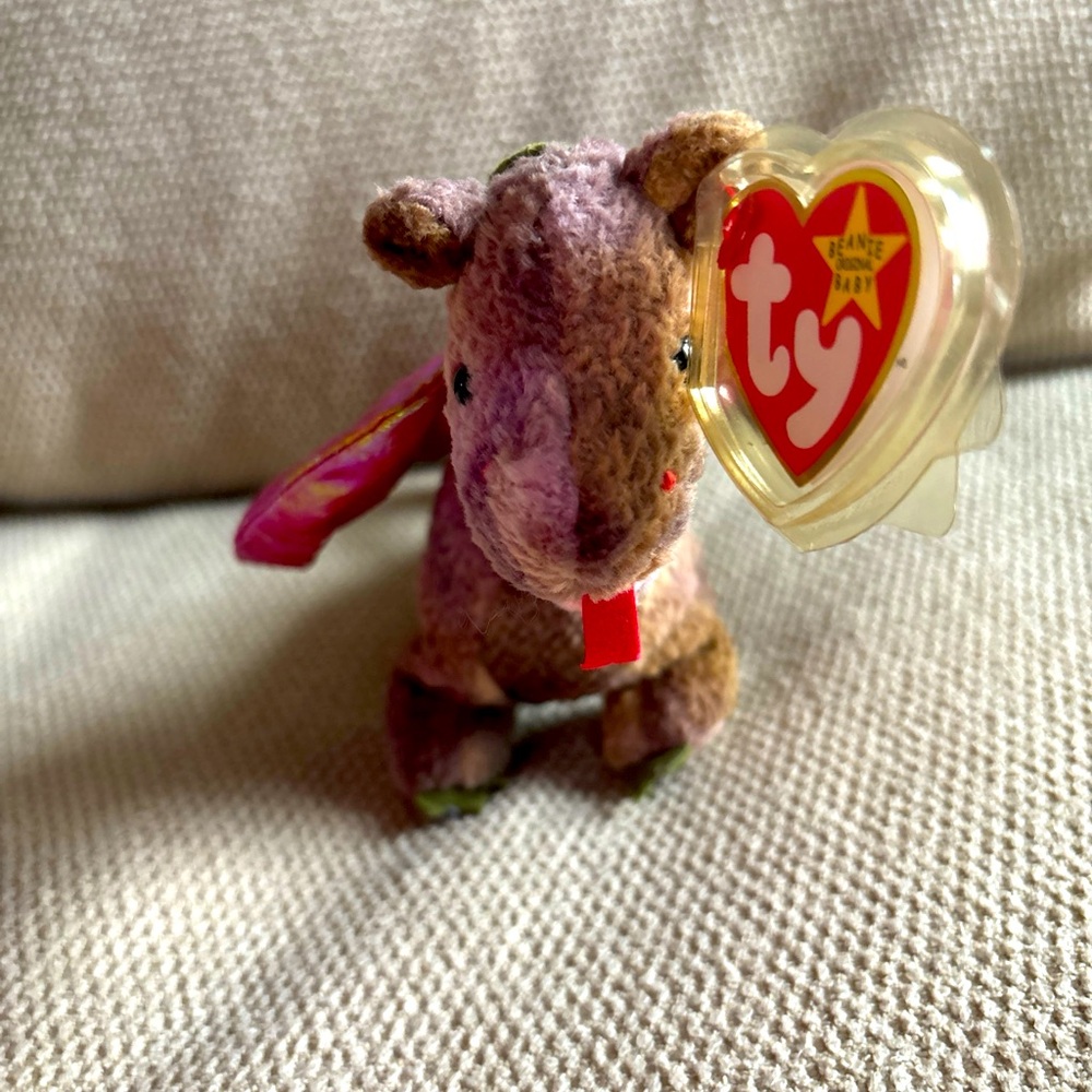 Ty Scorch the Dragon Plush Toy RARE 1998